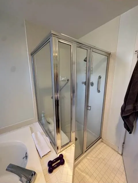 Bathroom before remodel