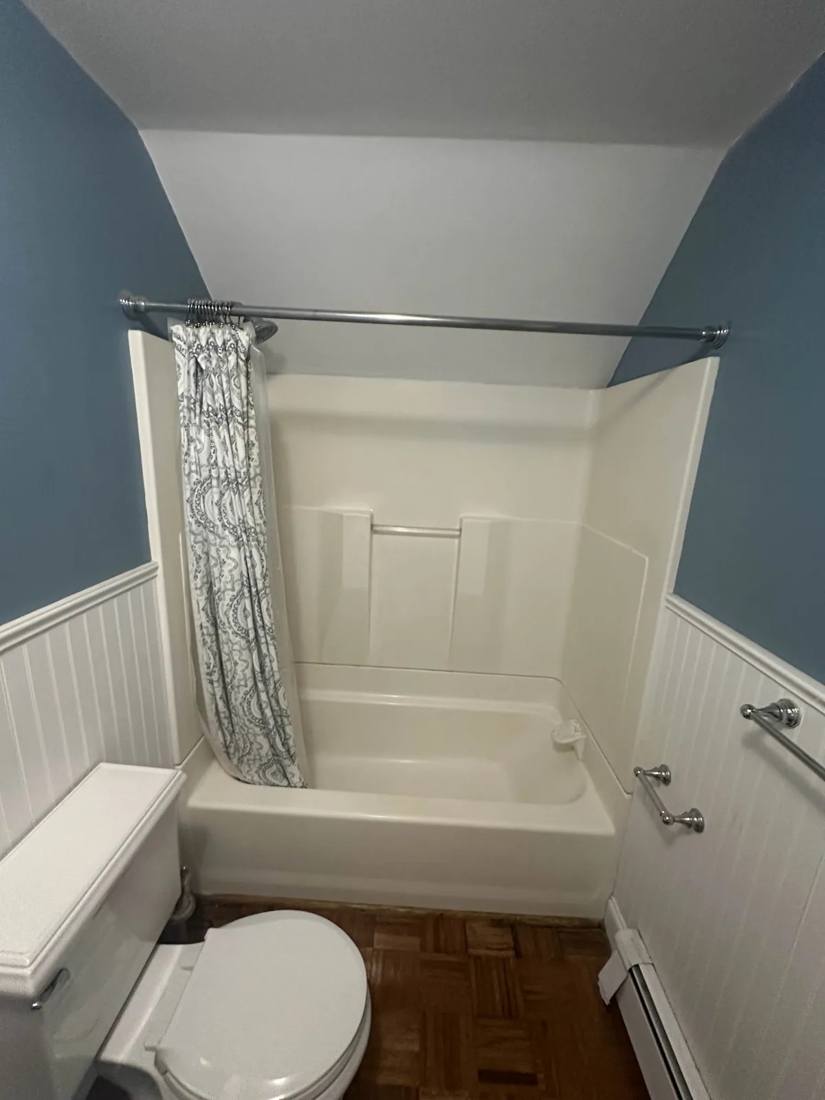 Bathroom before remodel